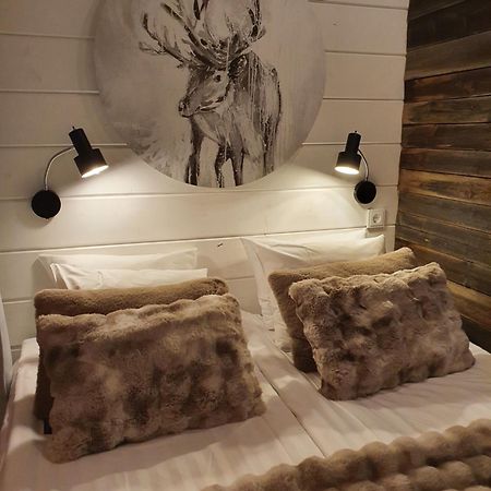Apartment Suutarintie - Authentic Lappish Experience By The River Rovaniemi Exteriör bild
